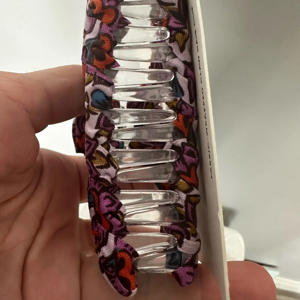 NWT Vera Bradley Scaevola Fan Cotton Fabric Wrapped Hair Clip - Picture 2 of 4